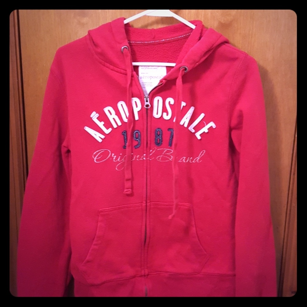 Red aeropostale sweatshirt